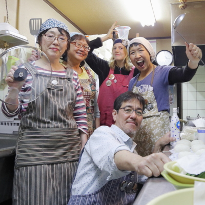 ペンションひみつ基地では住み込みアルバイトさんを募集中